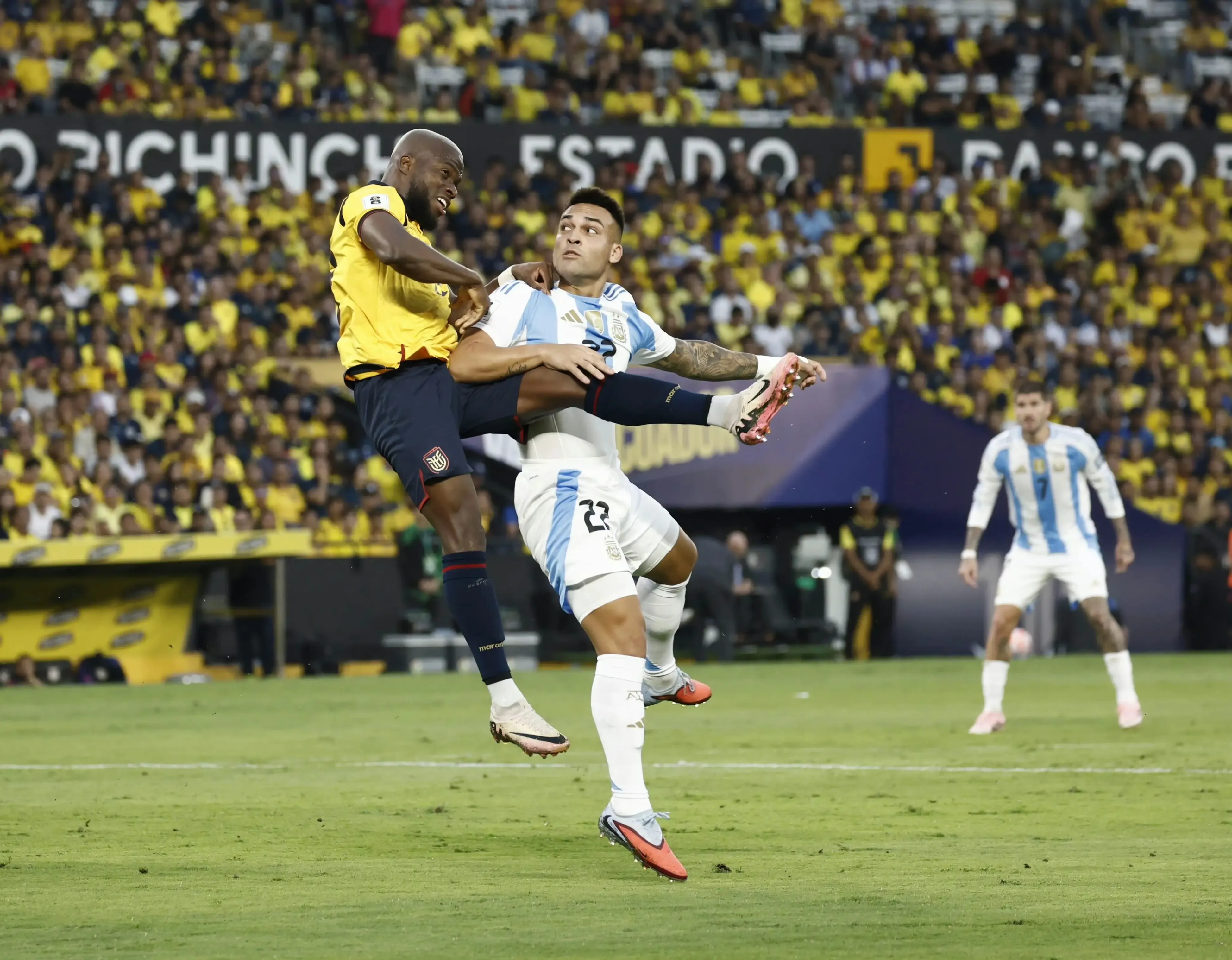 src, 显多余动作, amp