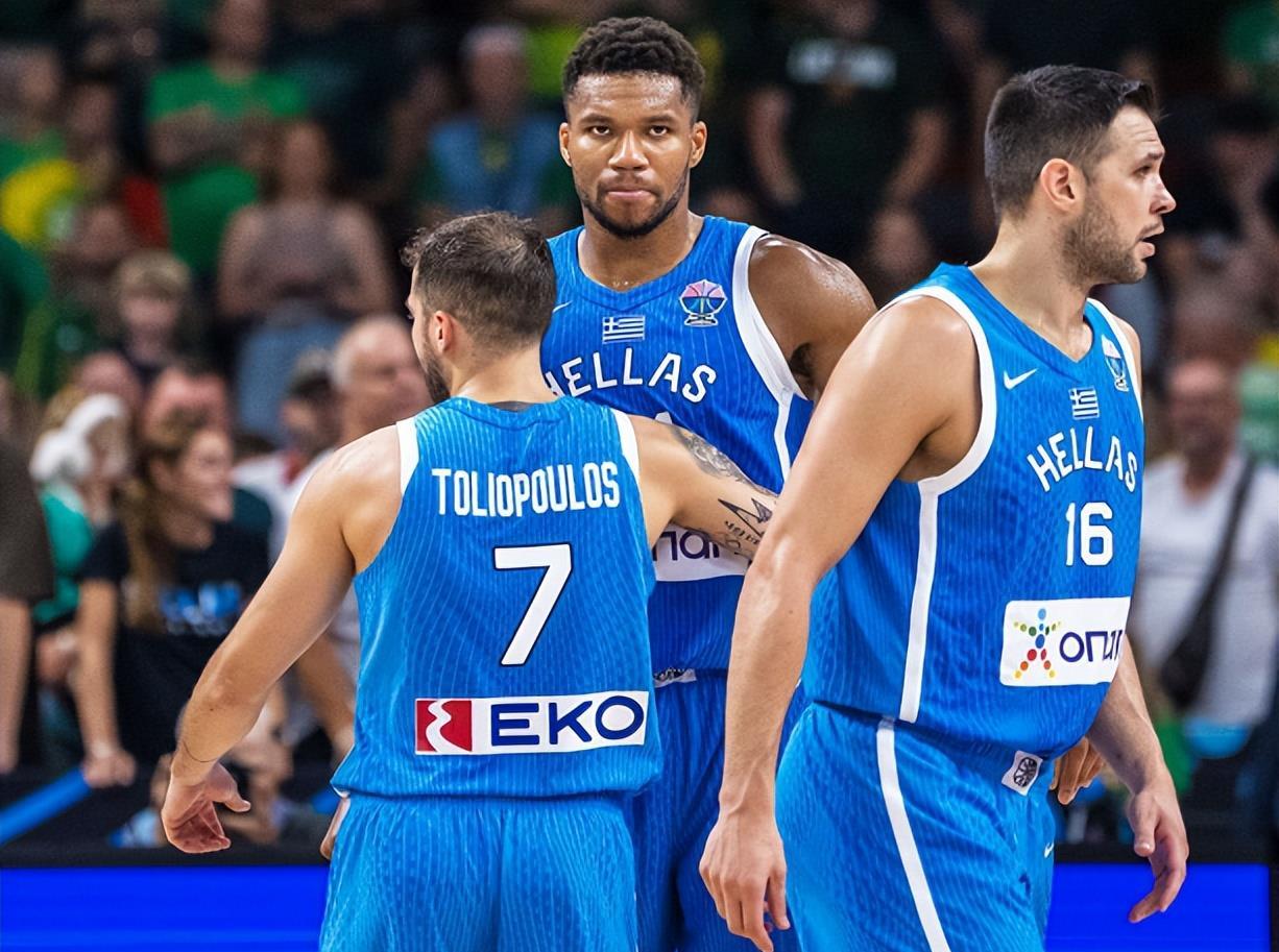 立陶宛队将, 申京统治攻